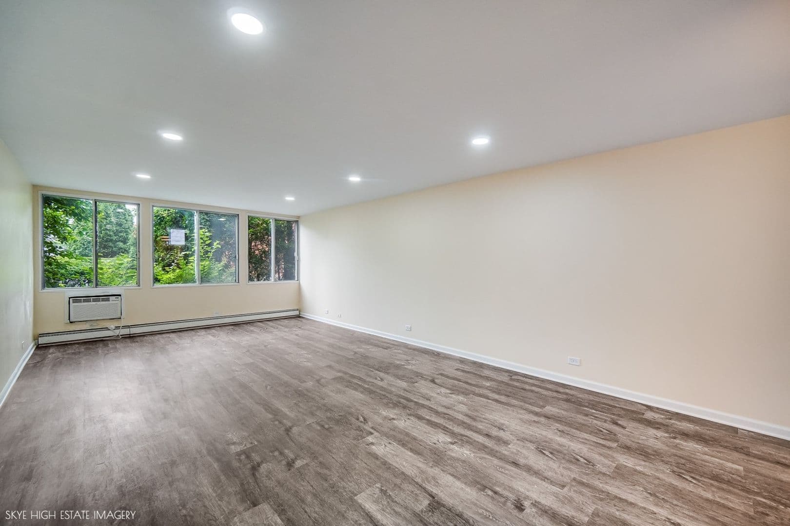 Flossmoor Condo: 1117 Leavitt Ave