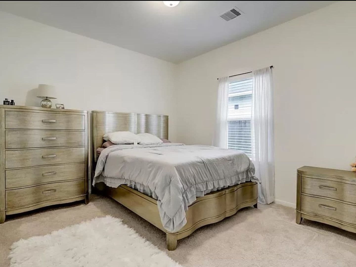 Richmond House: 3426 Water Lilly Way