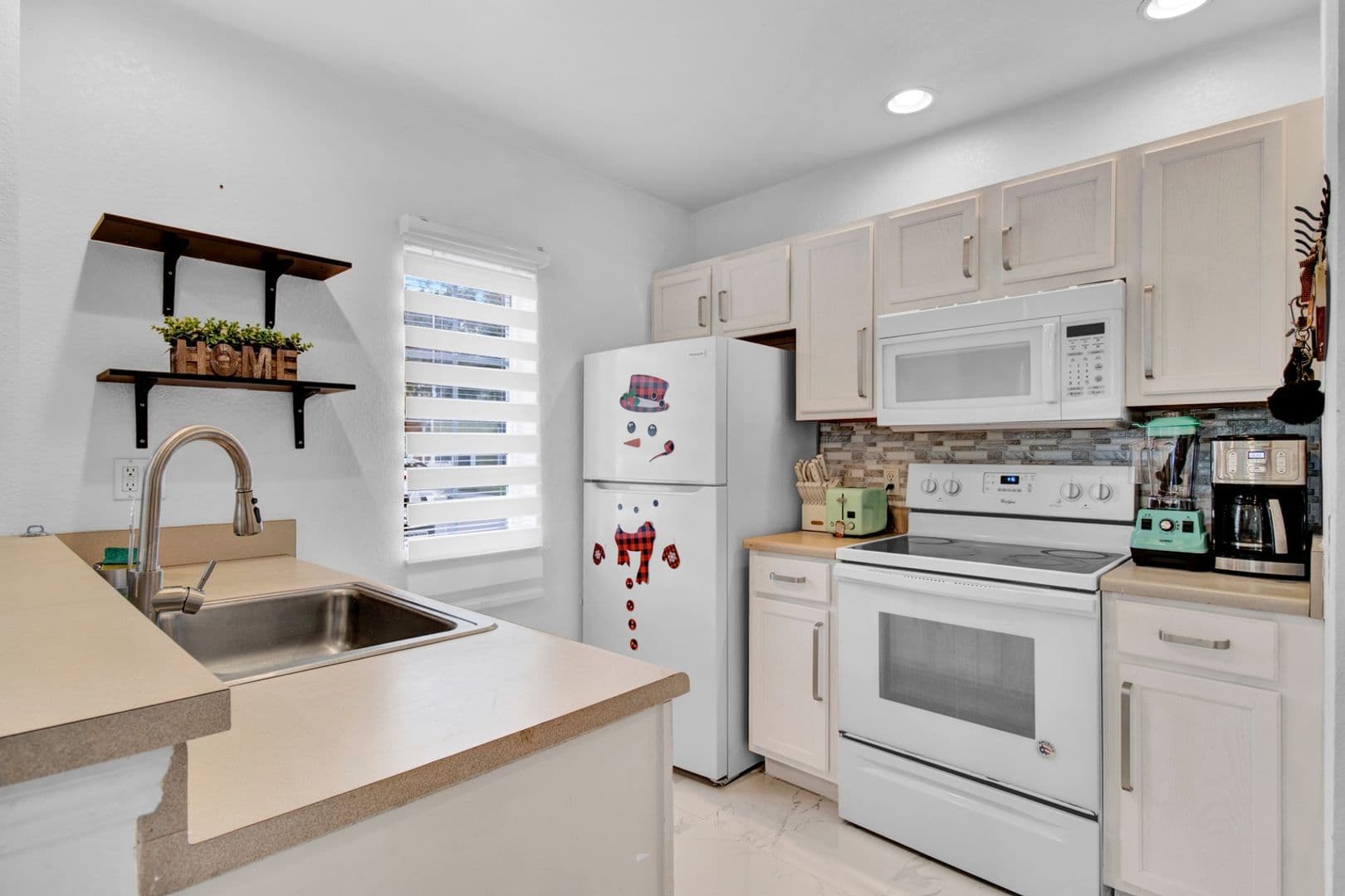 Kissimmee Townhome: 2290 San Vital Dr