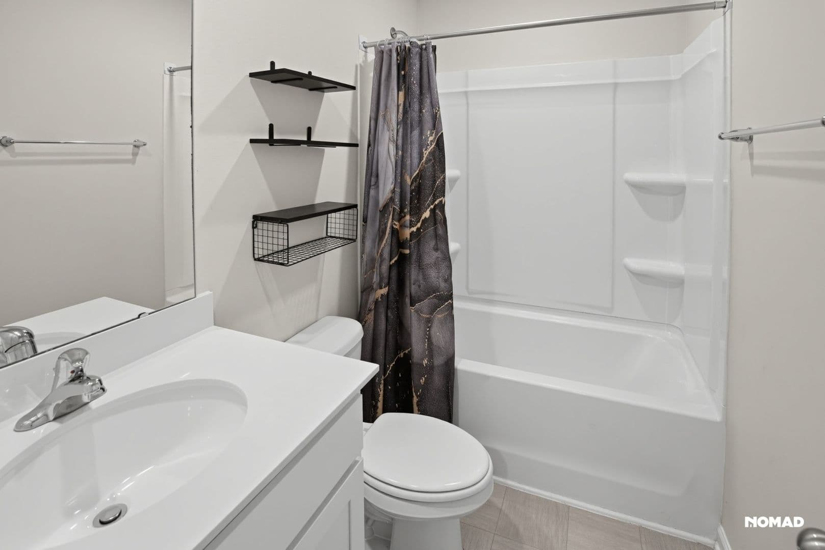 Columbia House: 162 Dunham Rd