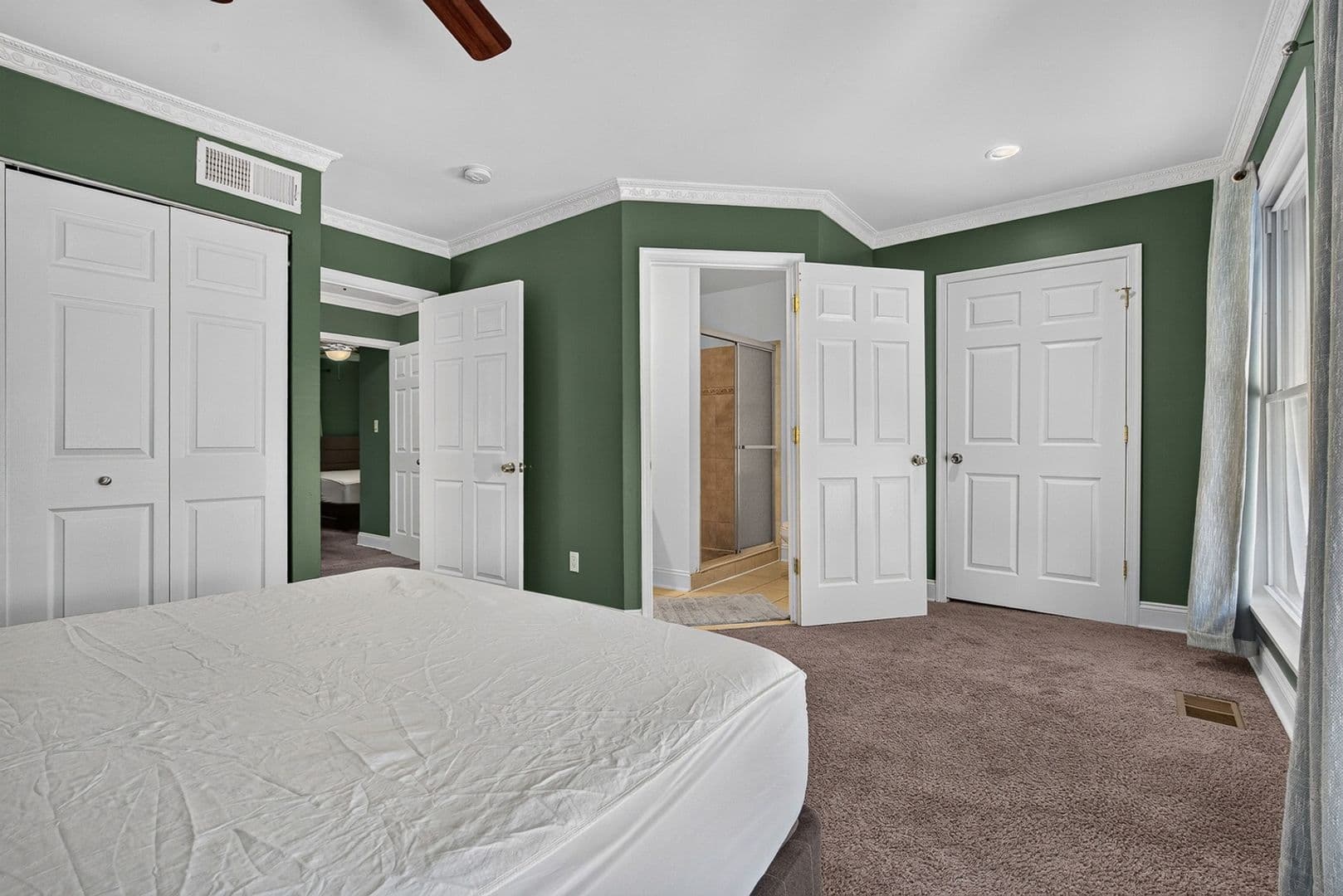 Baltimore Townhome: 805 Arnold Ct