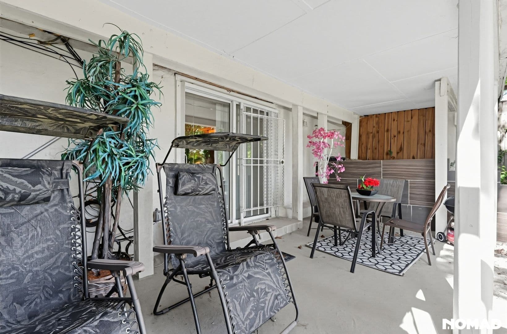 Washington House: 1921 Spruce Dr Nw