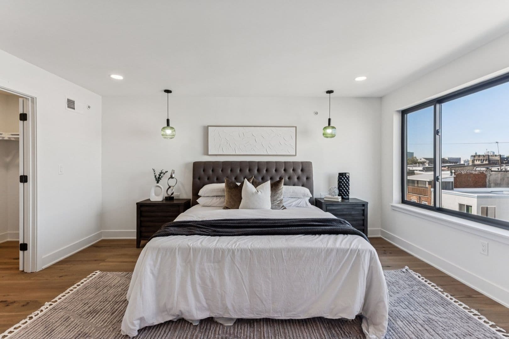 Philadelphia House: 739 N Capitol St