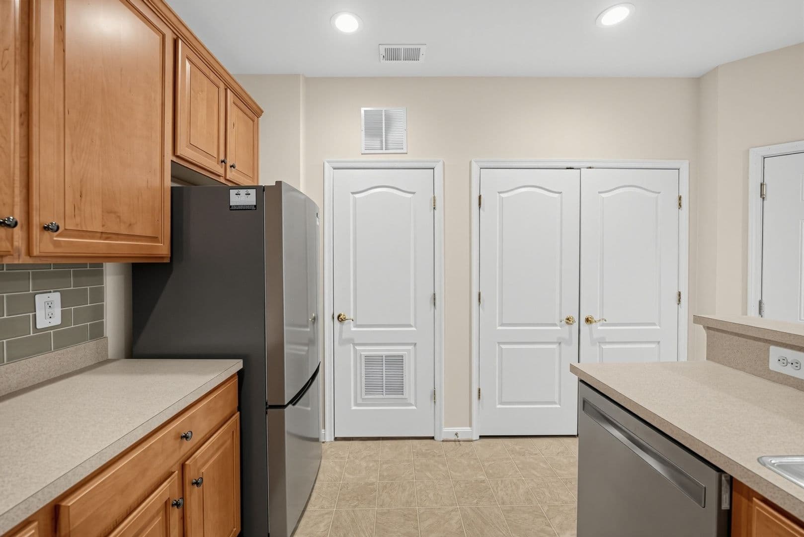Odenton Townhome: 1504 Sapphire Ct