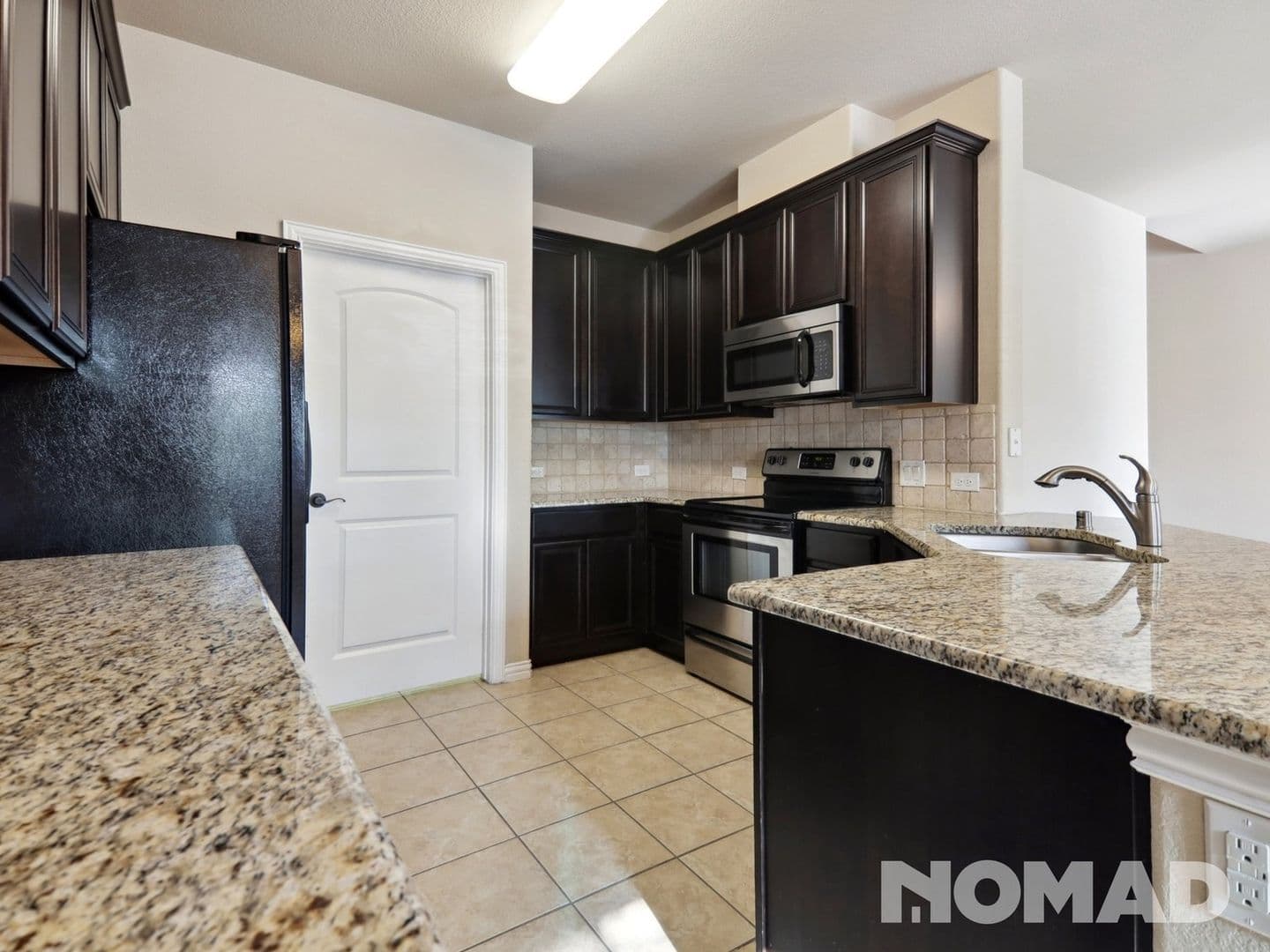 Plano Townhome: 6508 Federal Hall St