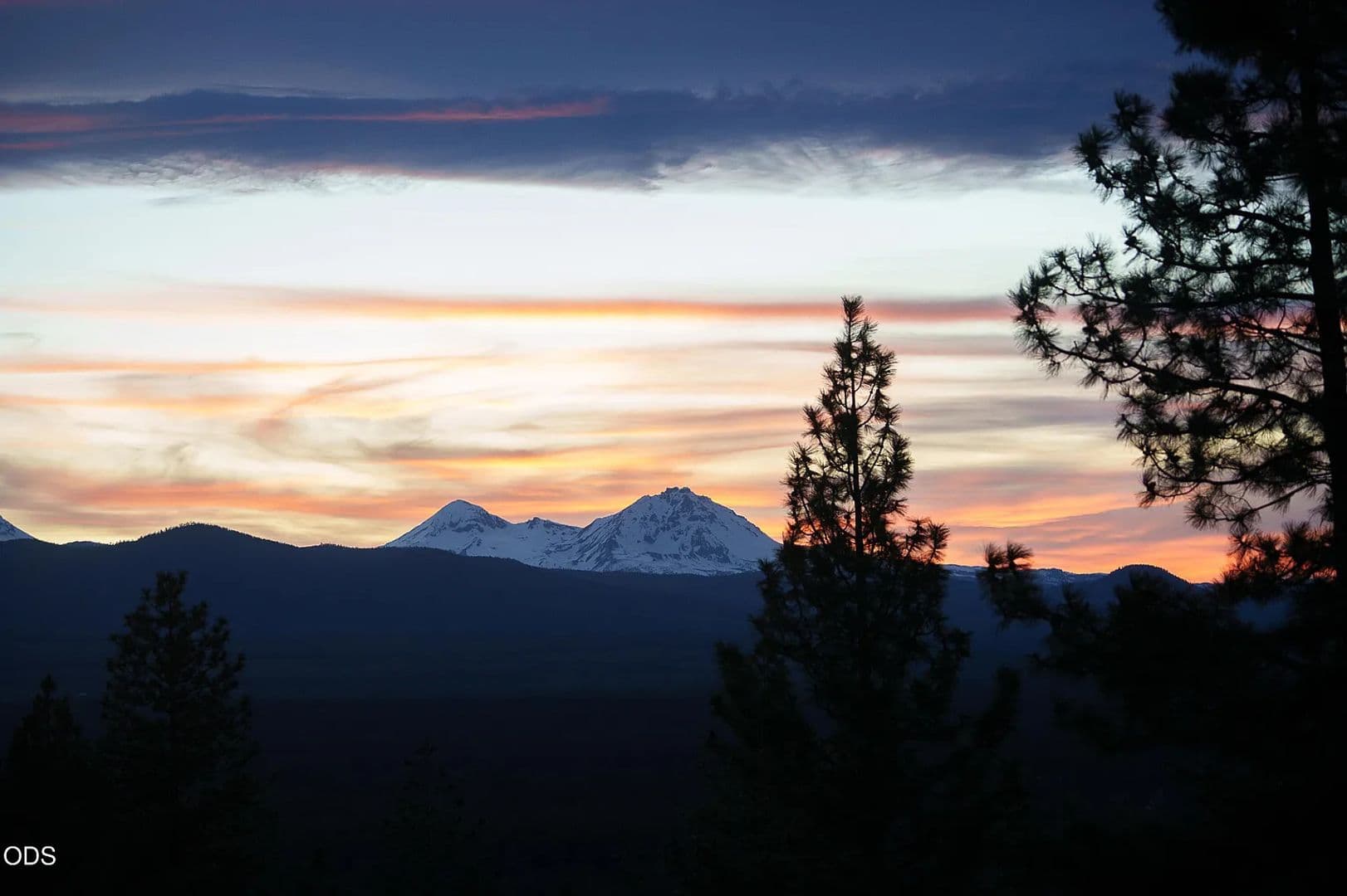 Bend House: 2889 Nw Starview Dr