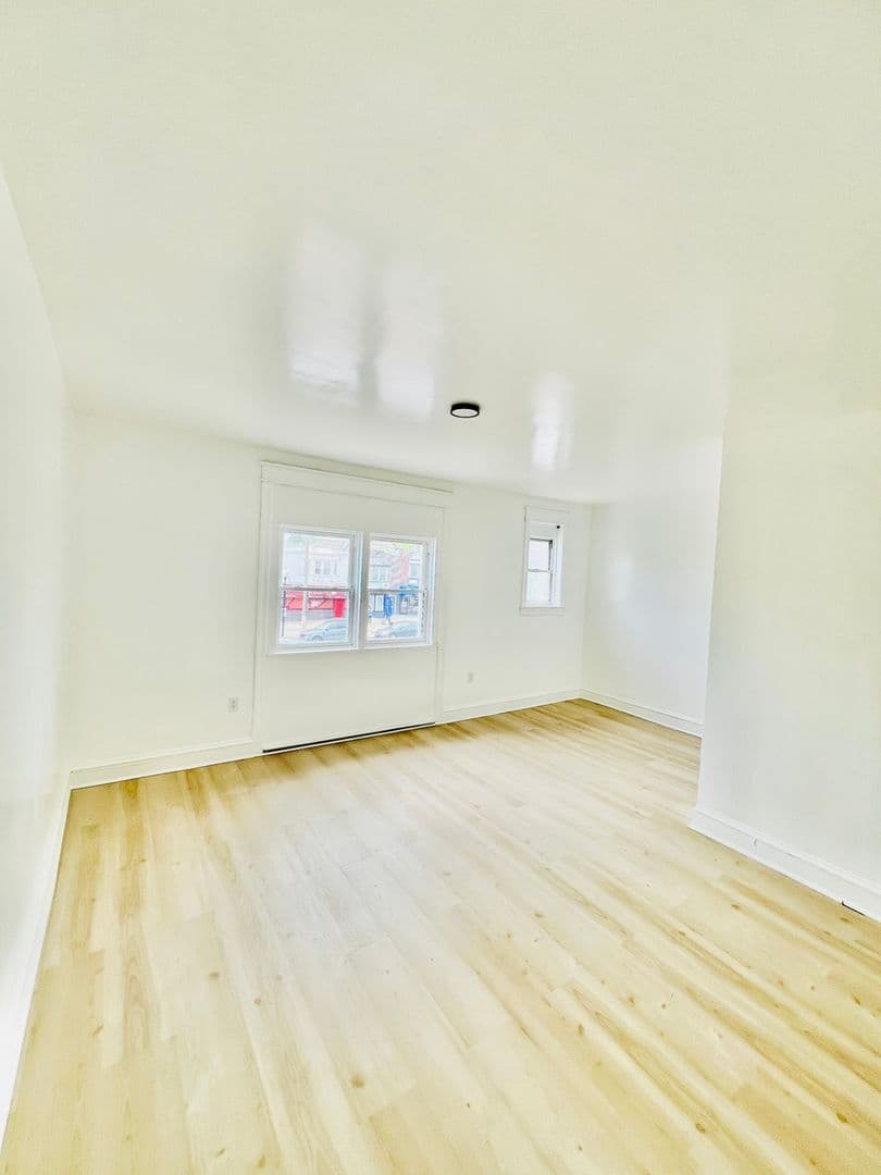 Philadelphia Townhome: 7607 Ogontz Ave