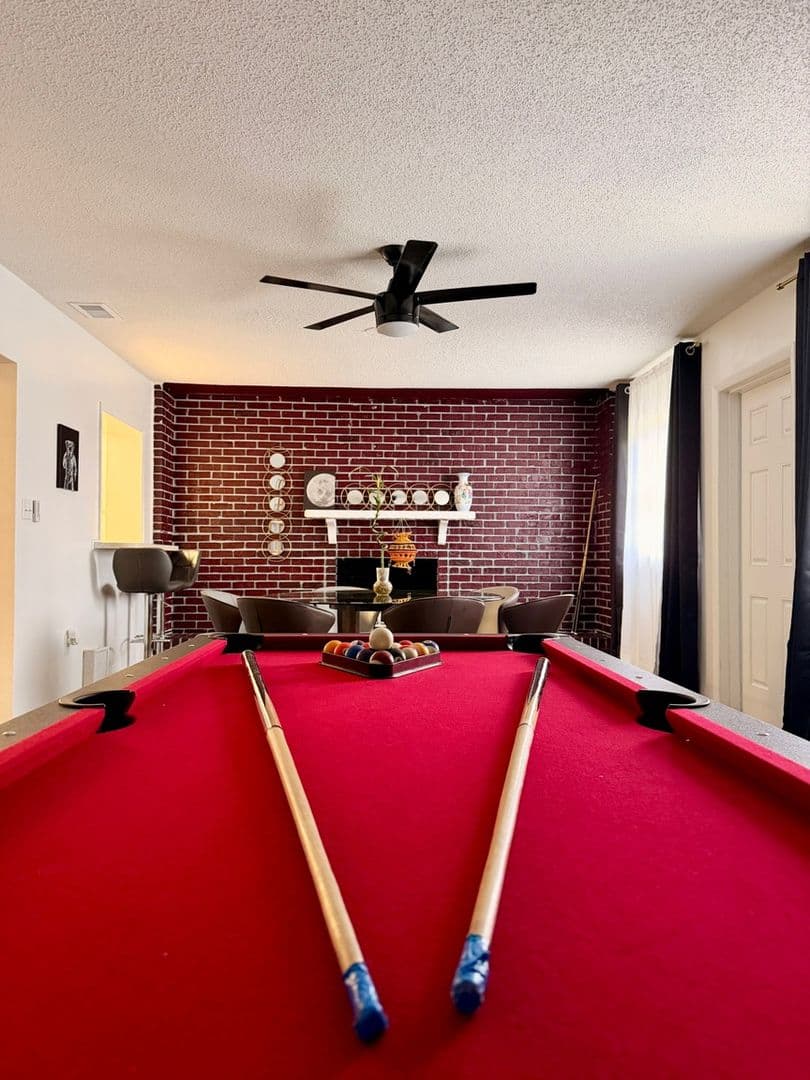 Orlando House: 3501 E Grant Ave