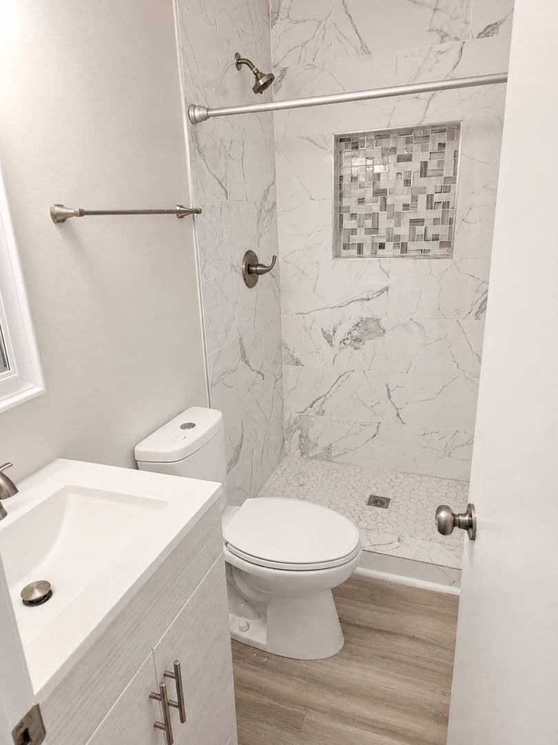 Crestview House: 503 Tall Pines St