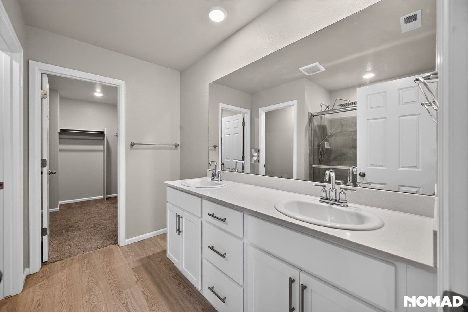 Aurora Townhome: 745 N Tempe St