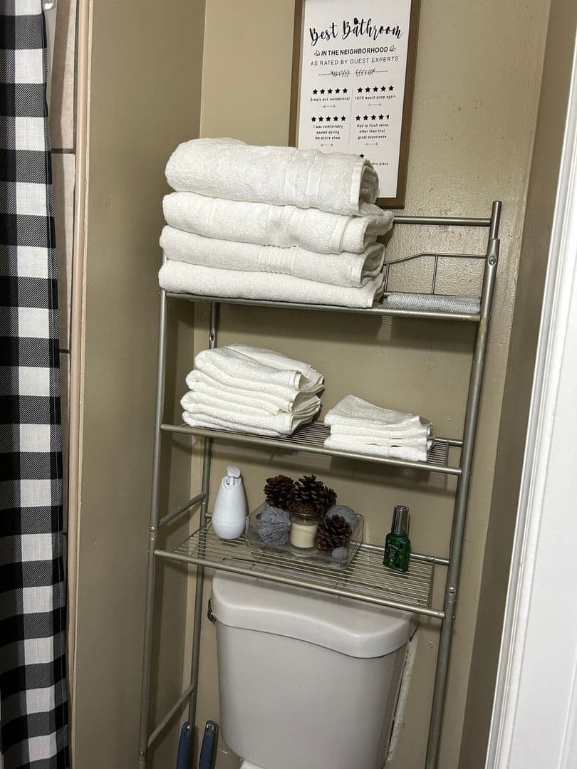 Wilimington Townhome: 1103 W 7th St