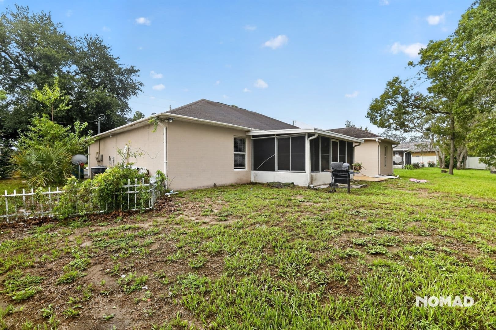 Spring Hill House: 14169 Spring Hill Dr