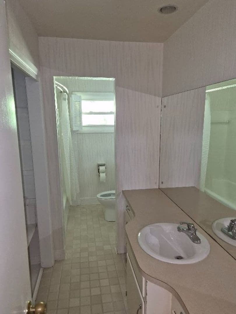 Atlanta House: 3262 Alton Rd