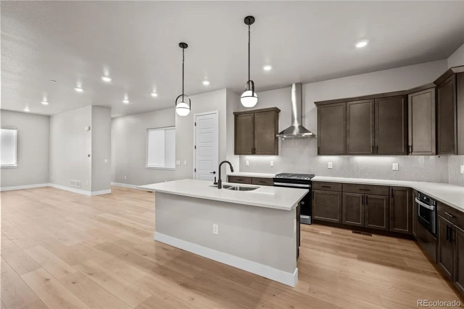 Broomfield House: 1789 W 166th Ln
