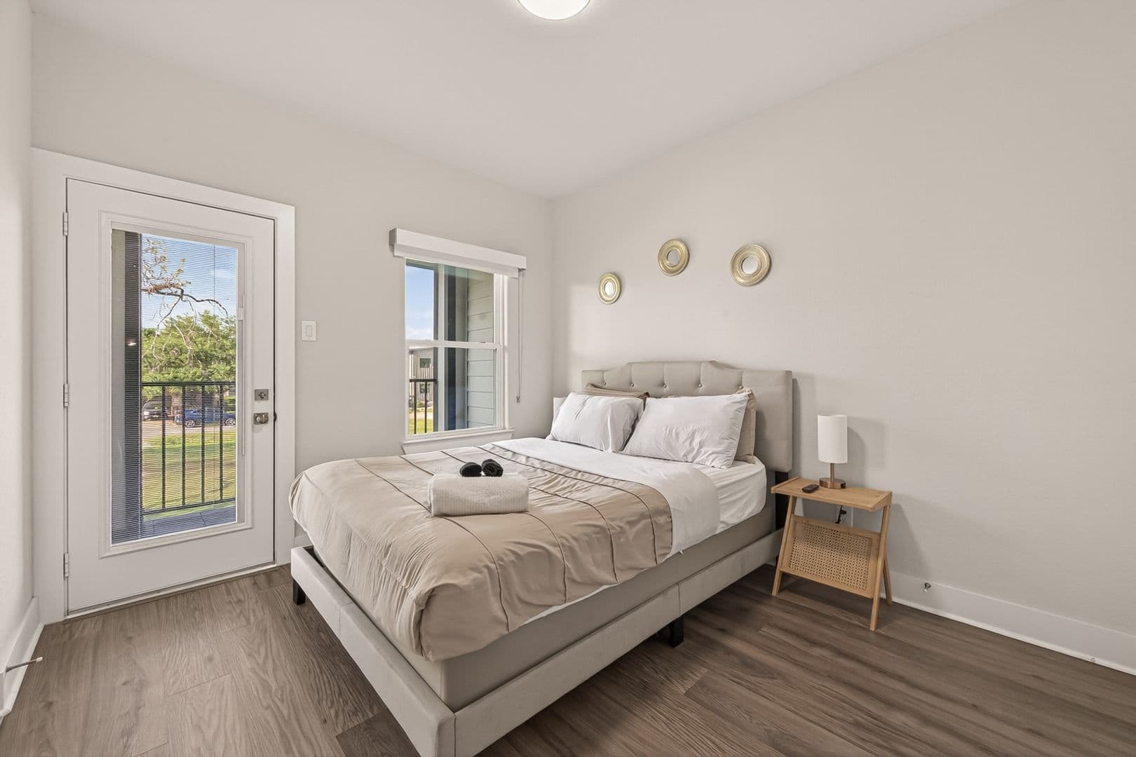 Houston Townhome: 4221 Galesburg St