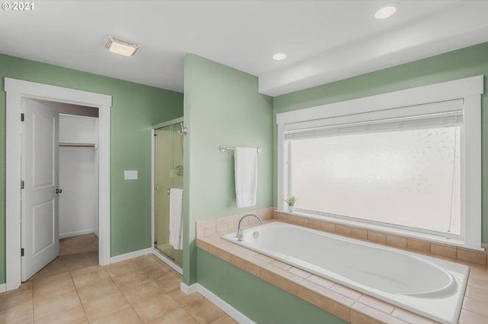 Portland House: 11422 SW Laurel Glen Ct