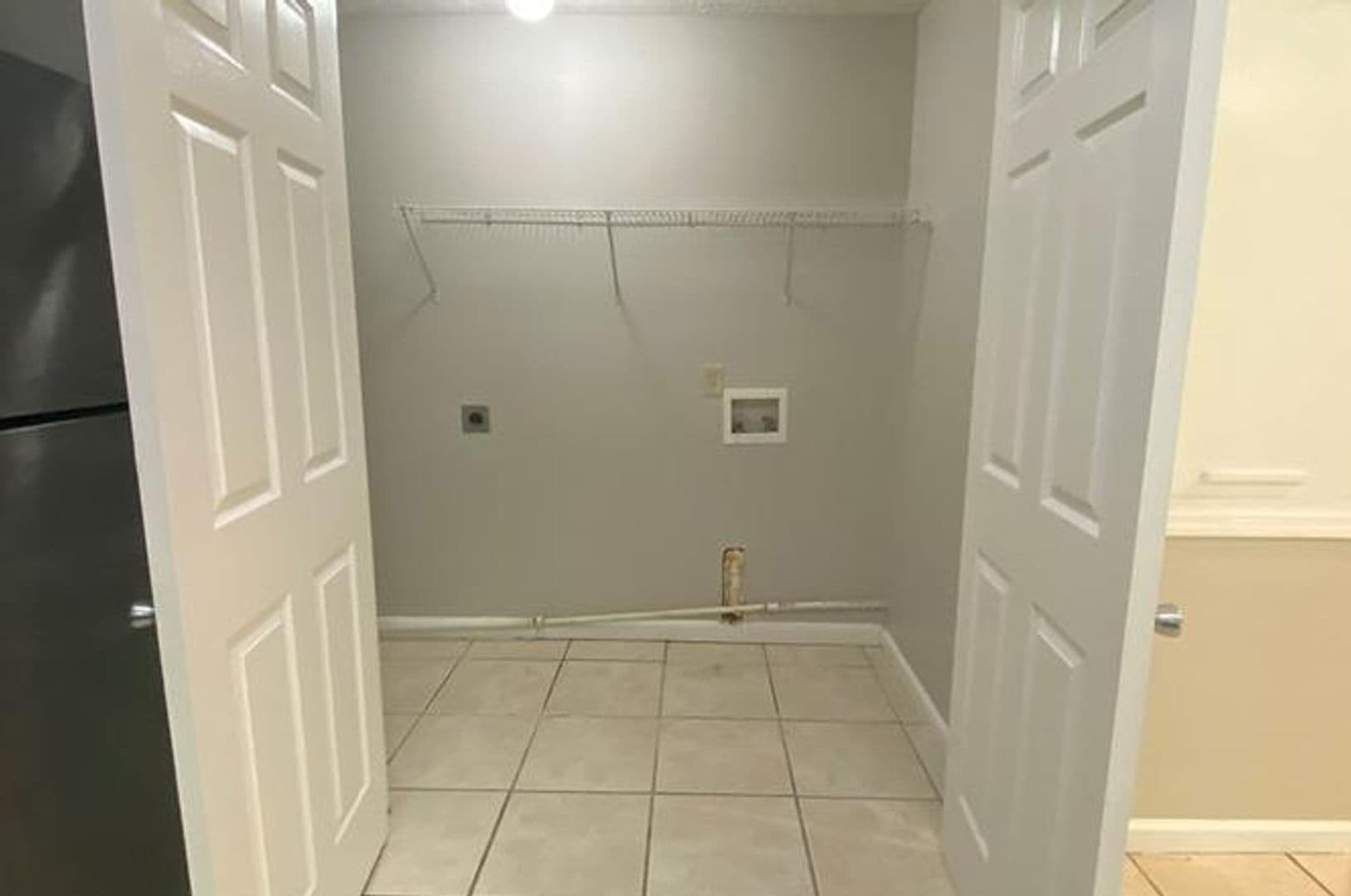 Columbus Townhome: 1741 Elvan Ave