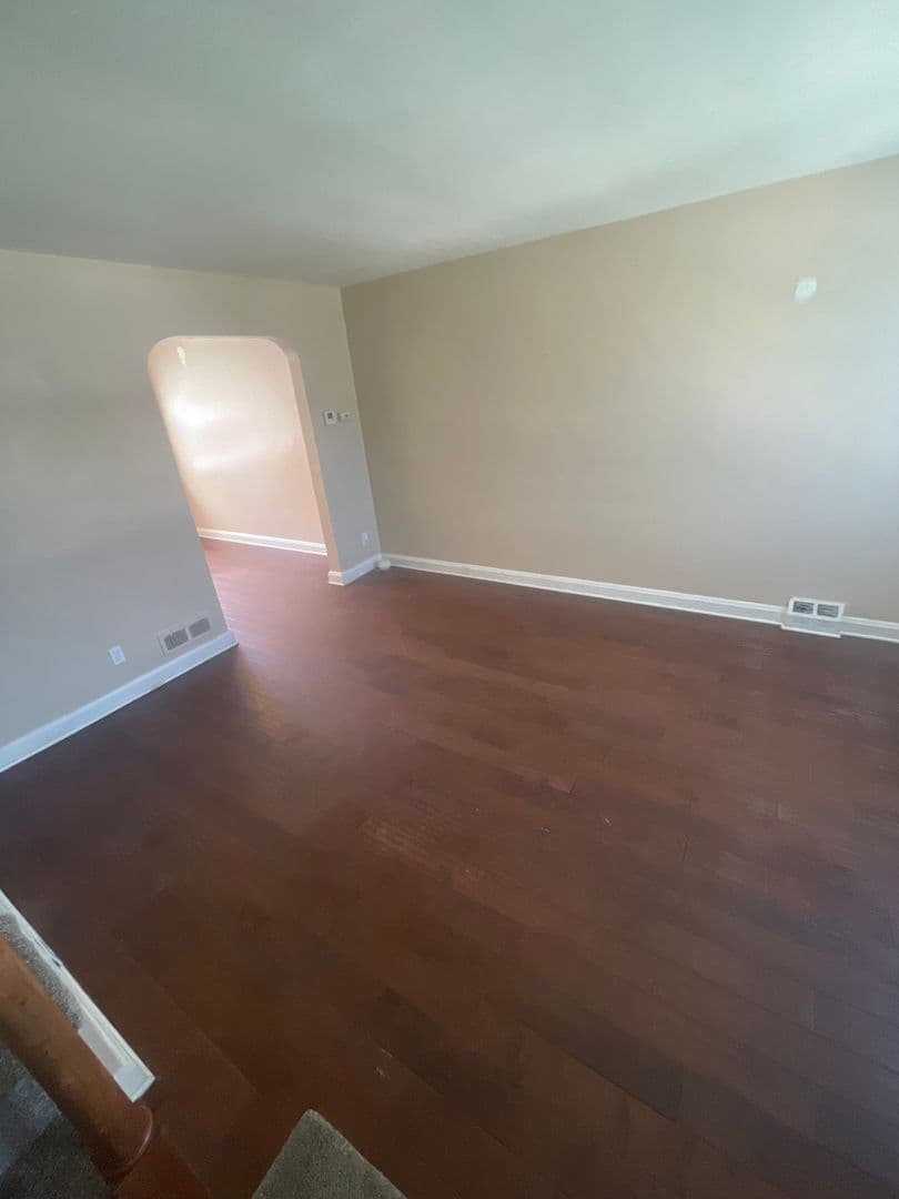 Essex House: 551 Welbrook Rd