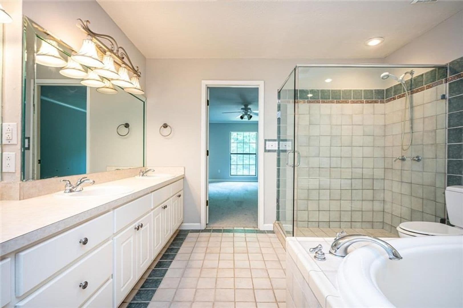 Atlanta Condo: 26202 Plantation Dr Ne