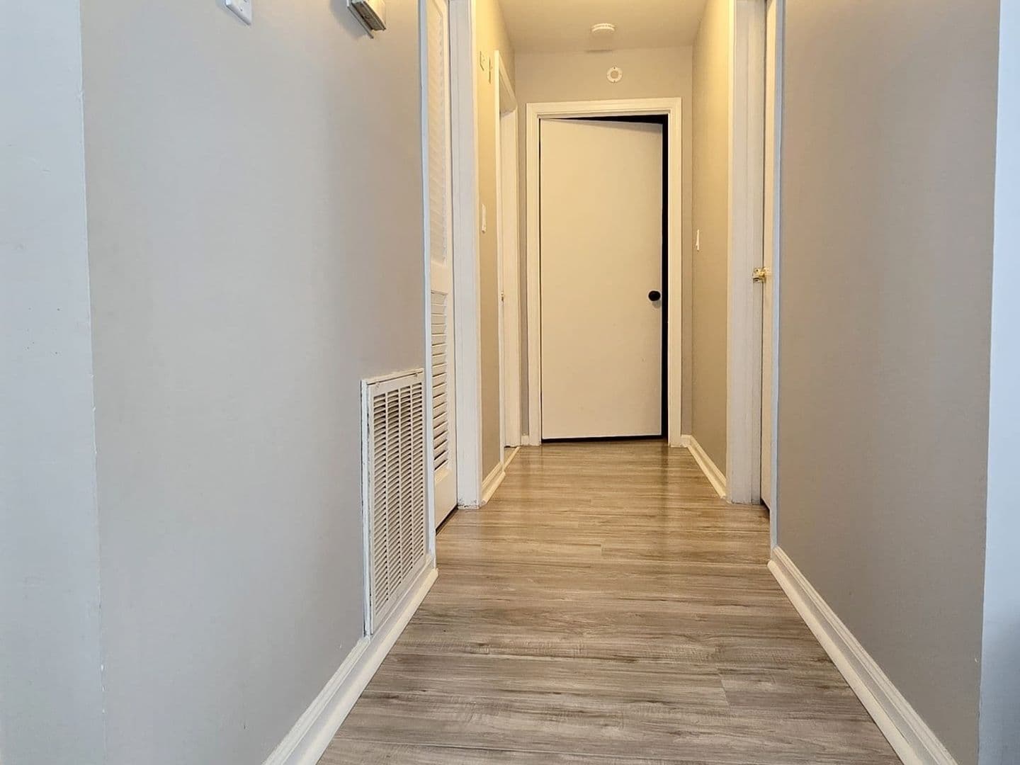 Hightstown Condo: 13 Mill Run W