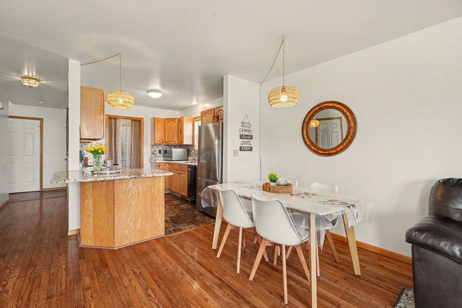 Champaign House: 708 Erin Dr