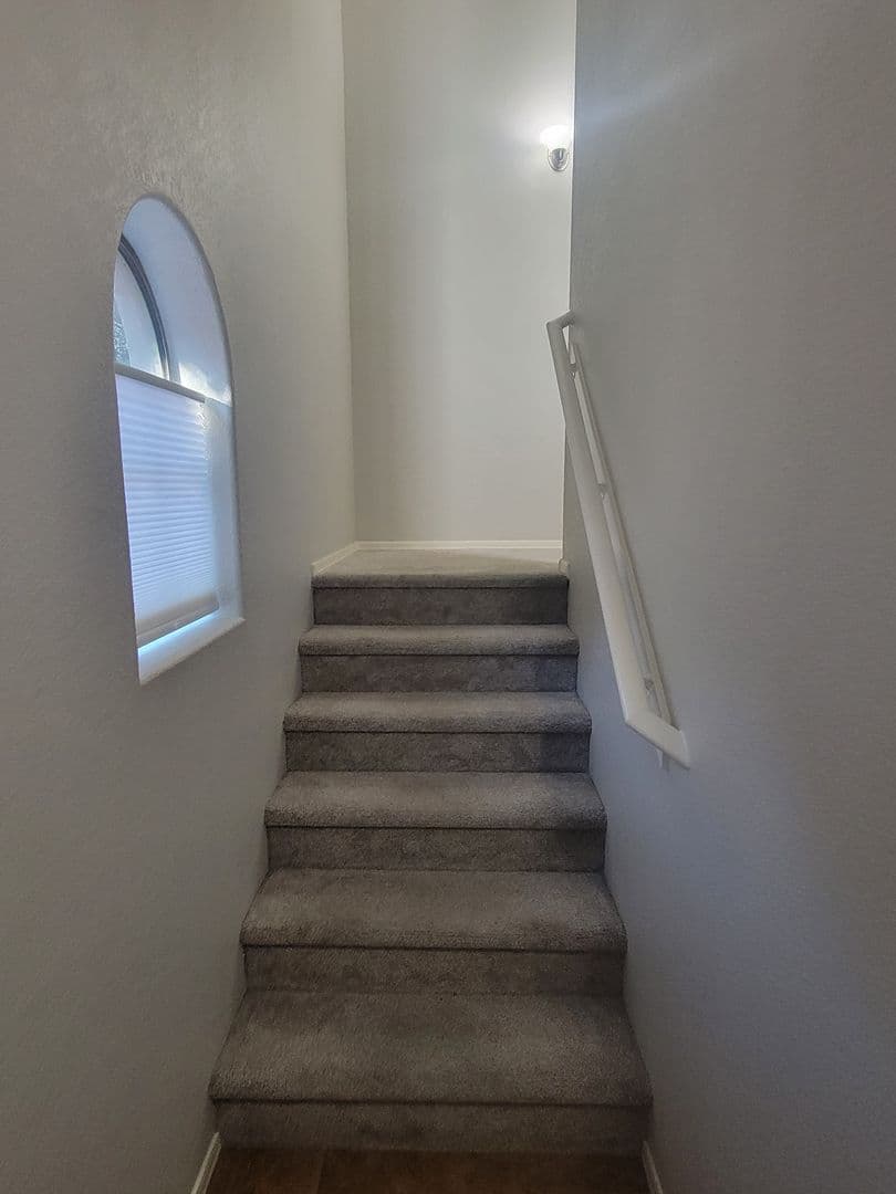 Chandler House: 900 S. 94th st #1134