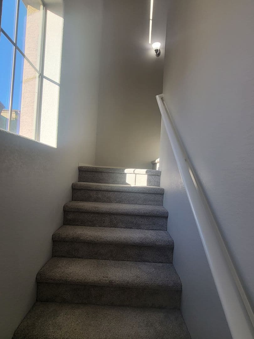 Chandler House: 900 S. 94th st #1134