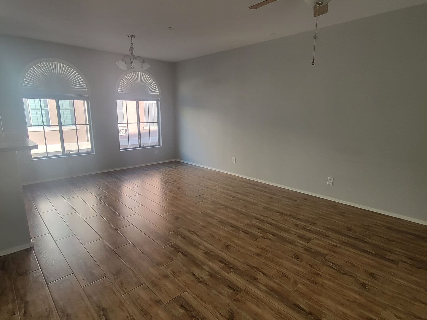 Chandler House: 900 S. 94th st #1134