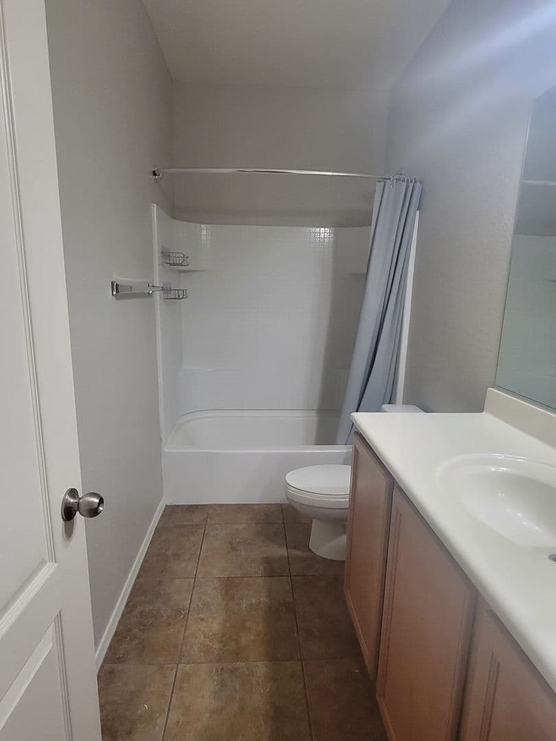 Chandler House: 900 S. 94th st #1134