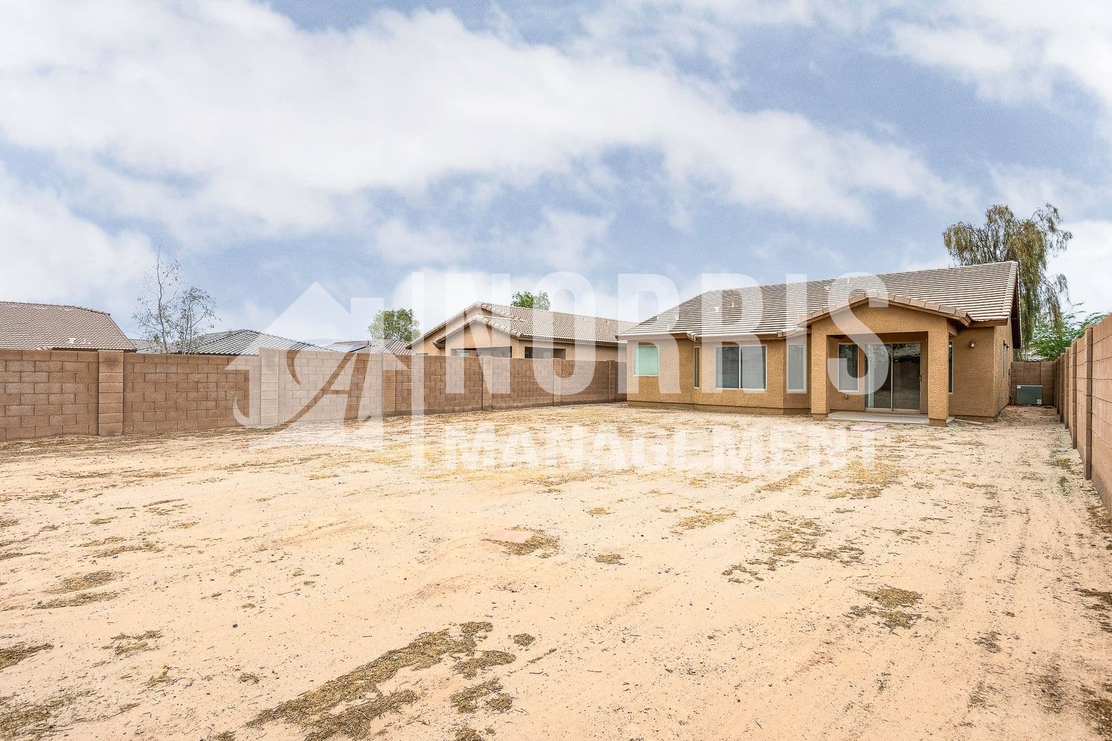 Casa Grande House: 1033 W Nina Dr