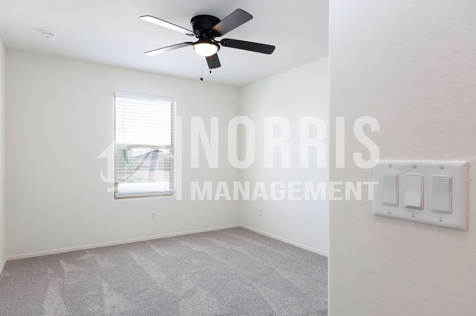 Casa Grande House: 1406 E Jaycie Dr
