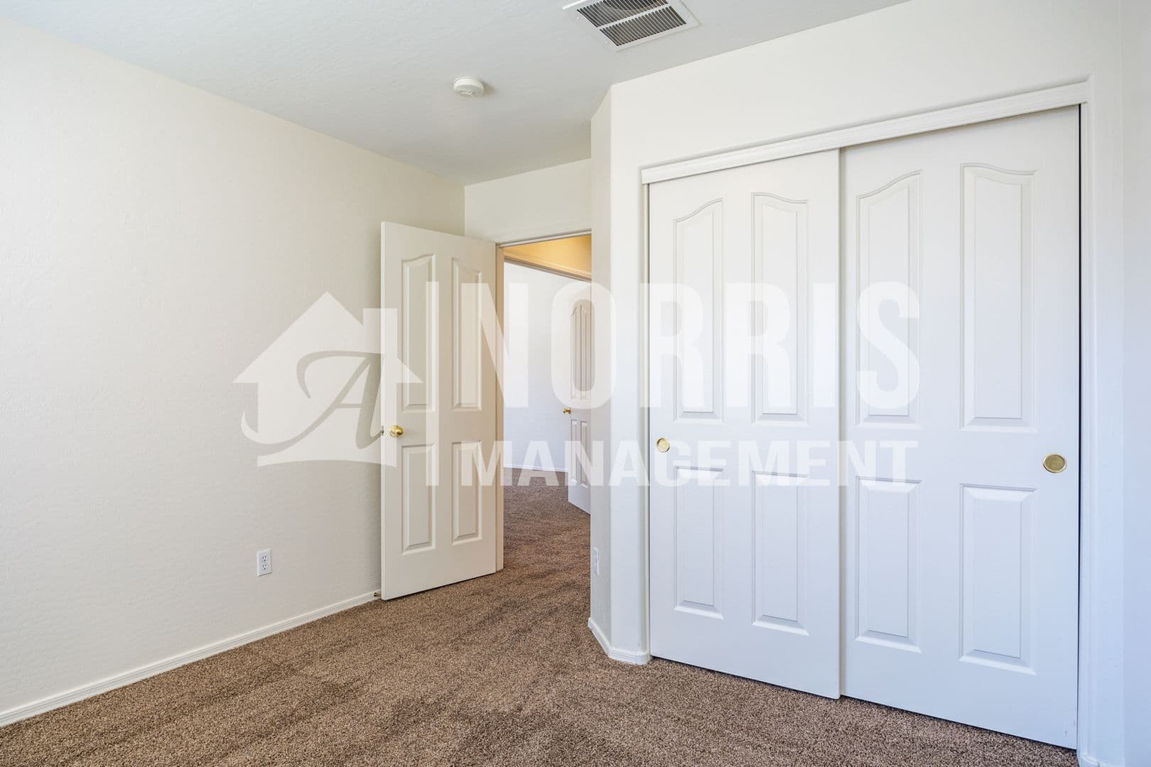 Maricopa House: 45679 W Tulip Ln