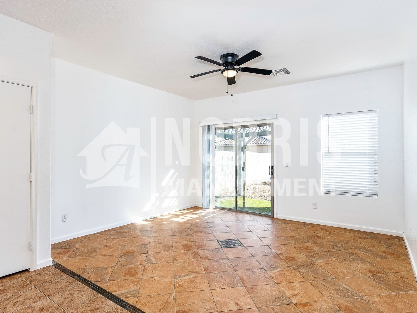 Casa Grande House: 641 W Jahns Ct