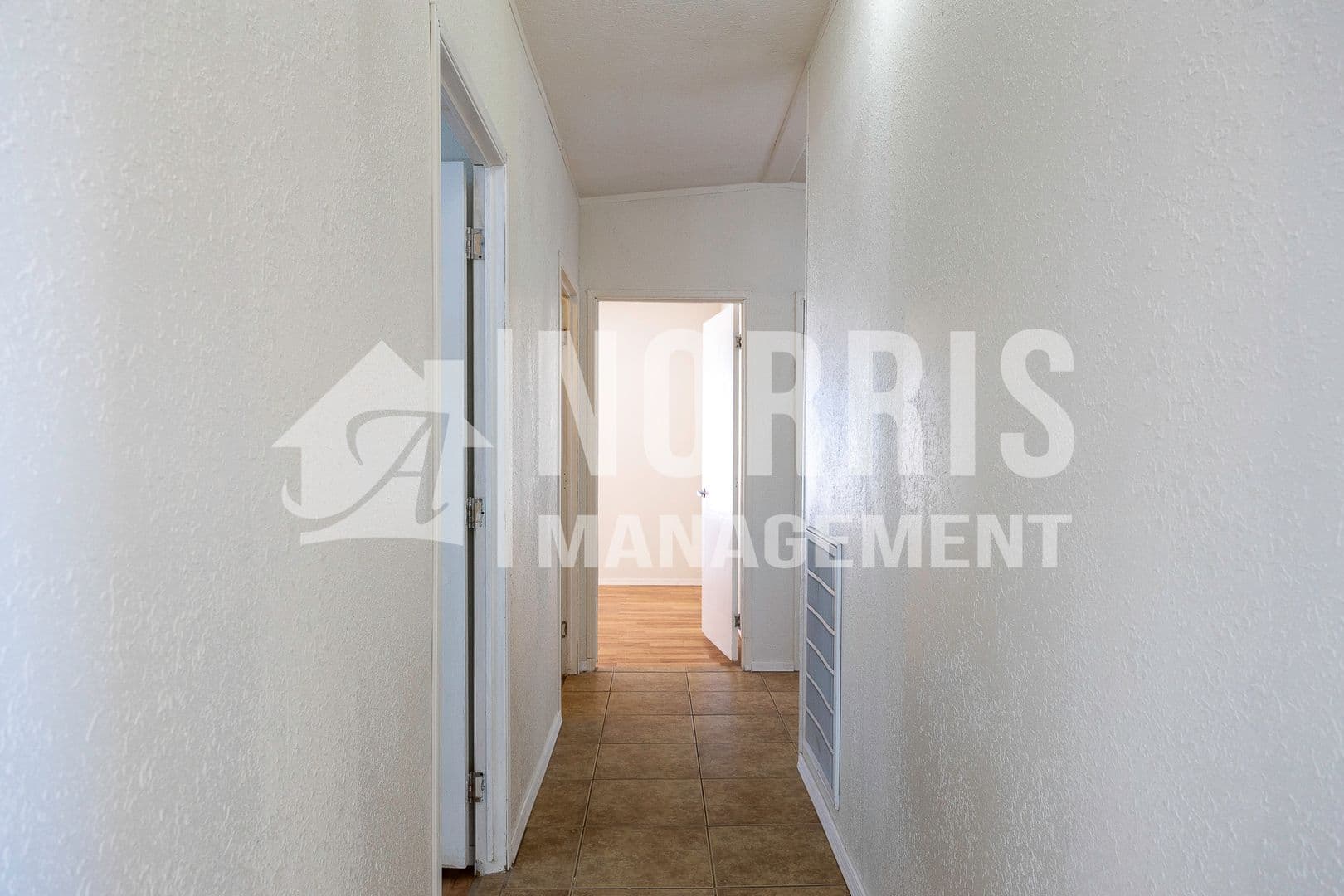 Casa Grande House: 9960 S Niehaus Rd