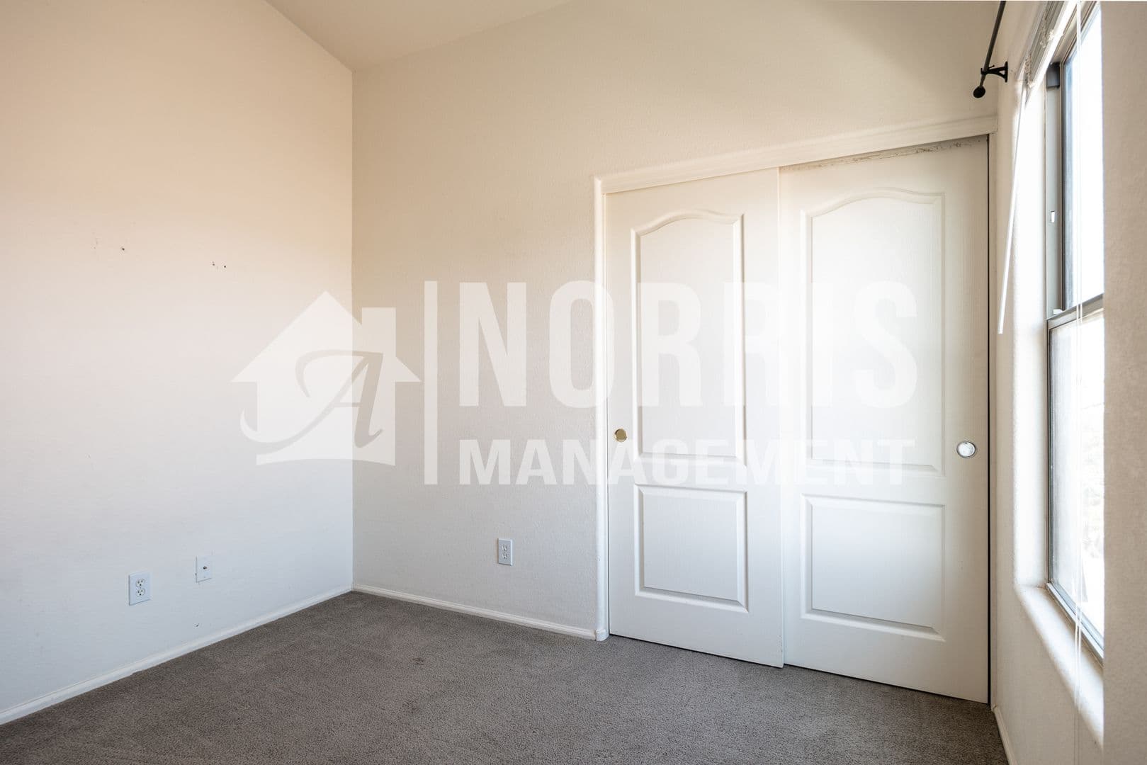 Maricopa House: 42450 W Hall Dr