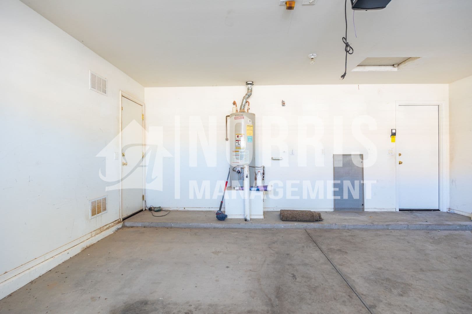 Maricopa House: 45679 W Tulip Ln