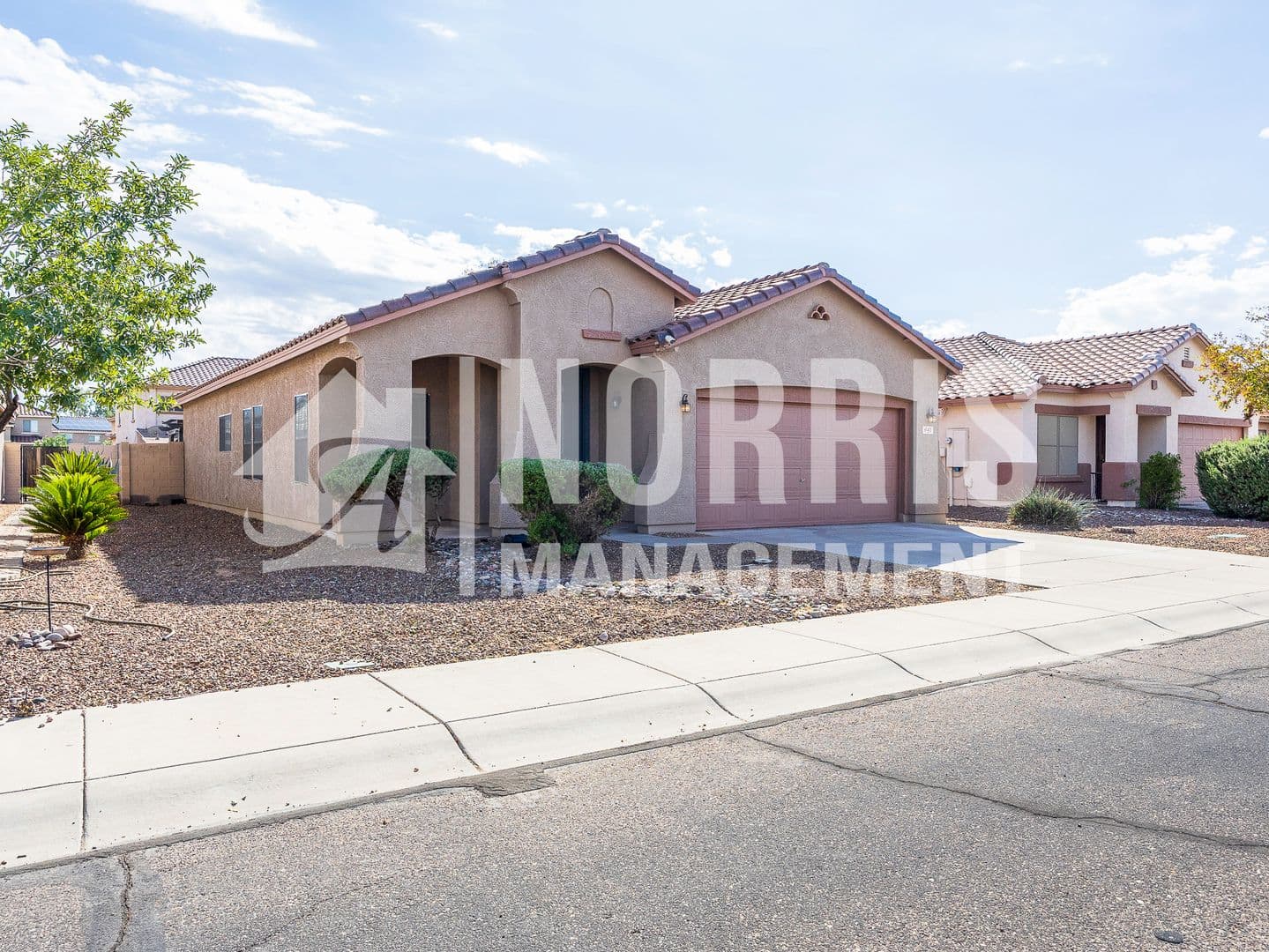 Casa Grande House: 641 W Jahns Ct