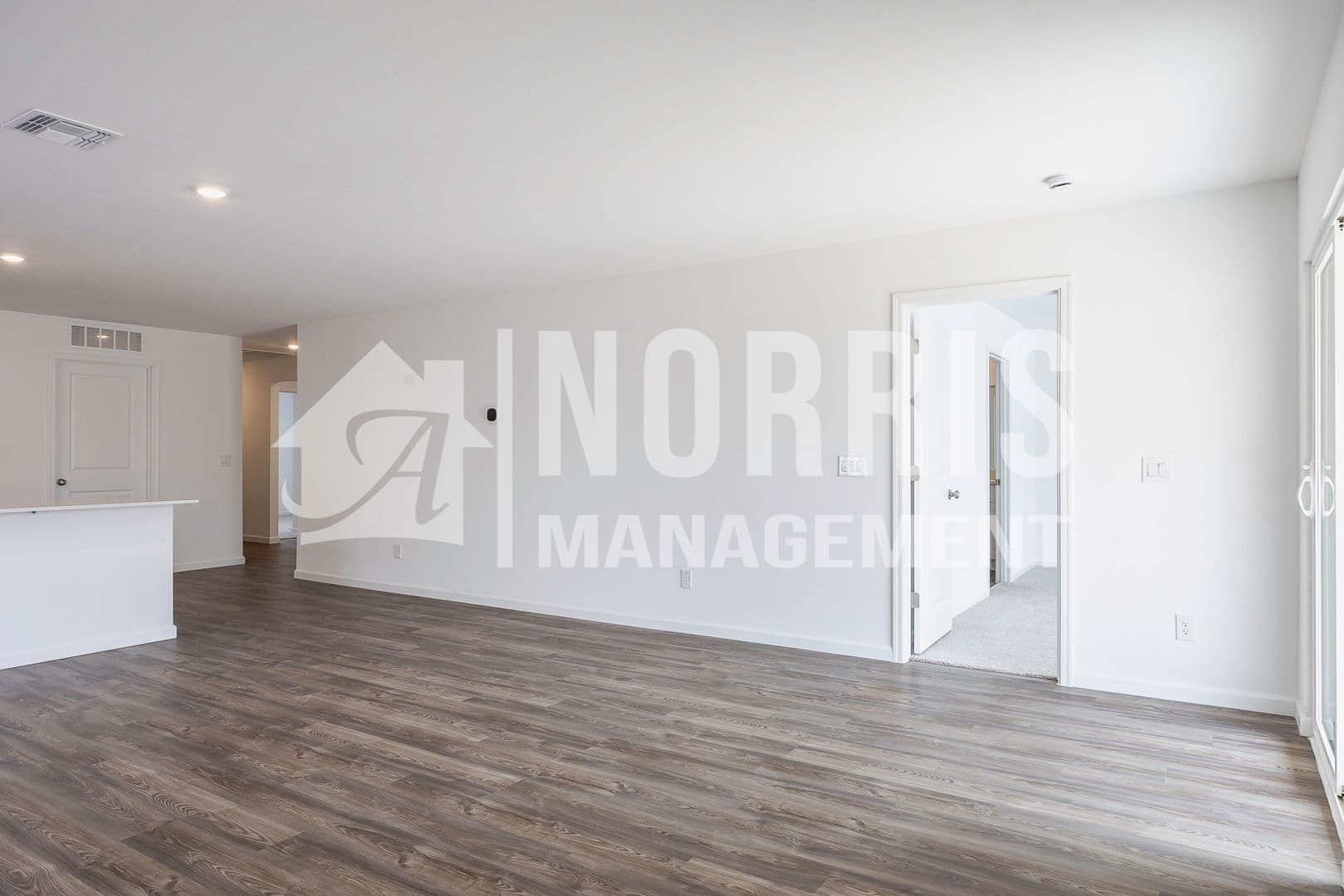 Casa Grande House: 1131 E Brookwood Dr