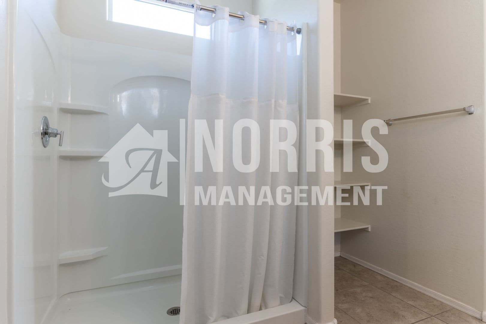 Casa Grande House: 1046 W Chimes Tower Dr