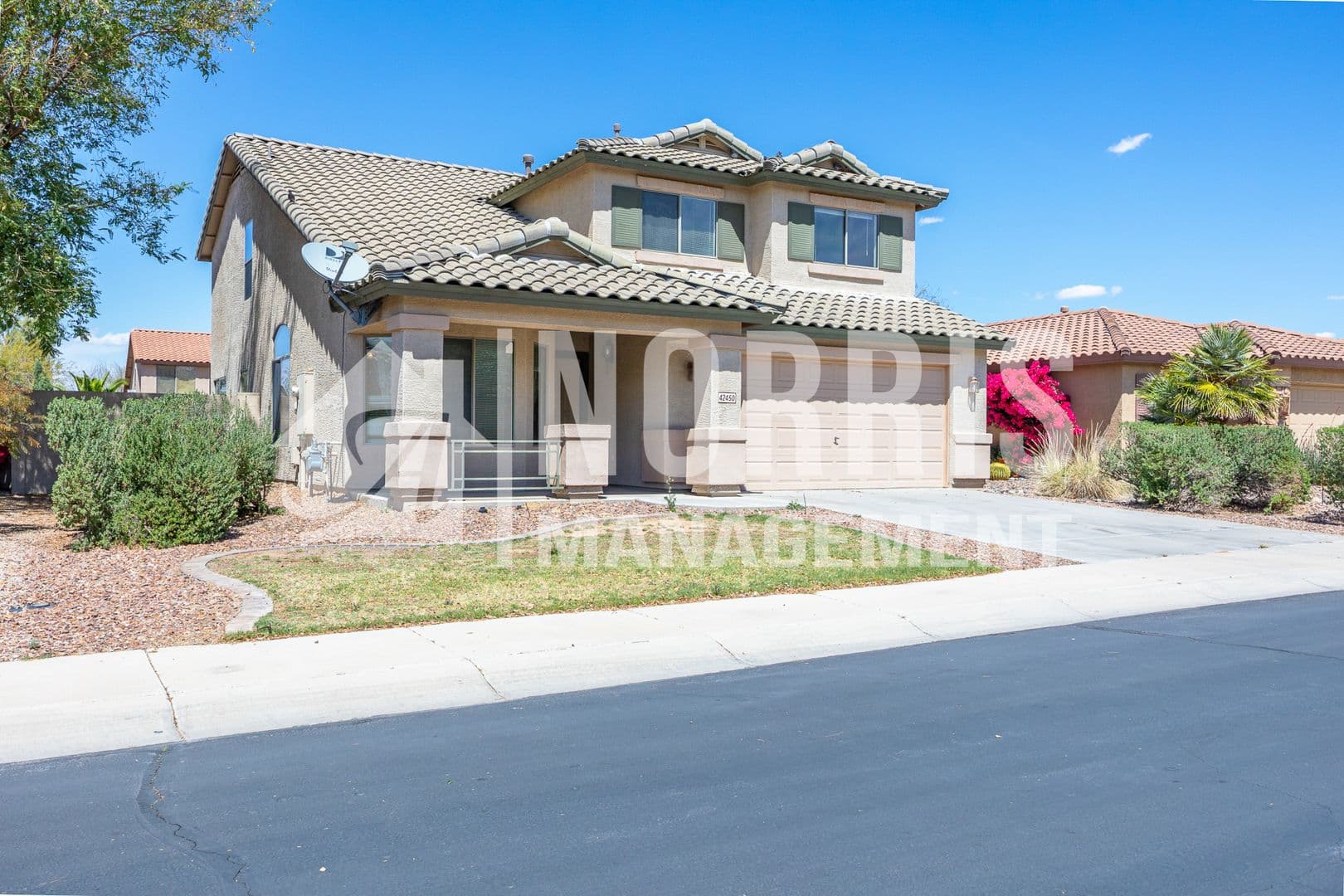 Maricopa House: 42450 W Hall Dr