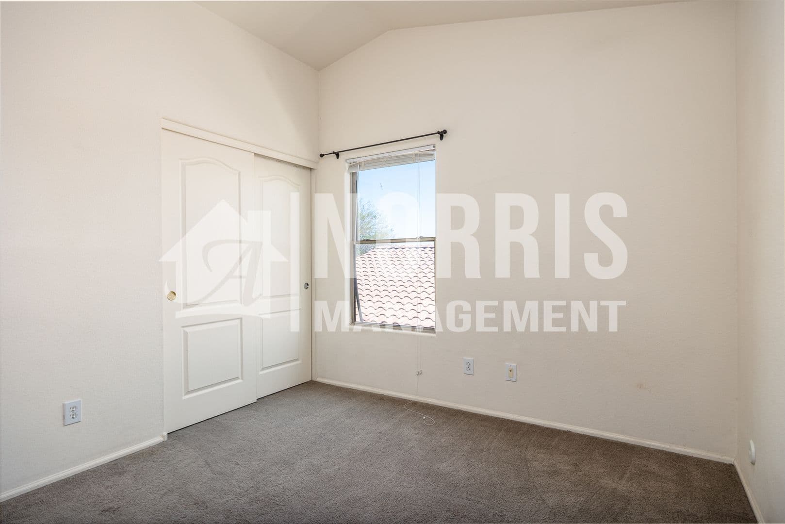 Maricopa House: 42450 W Hall Dr