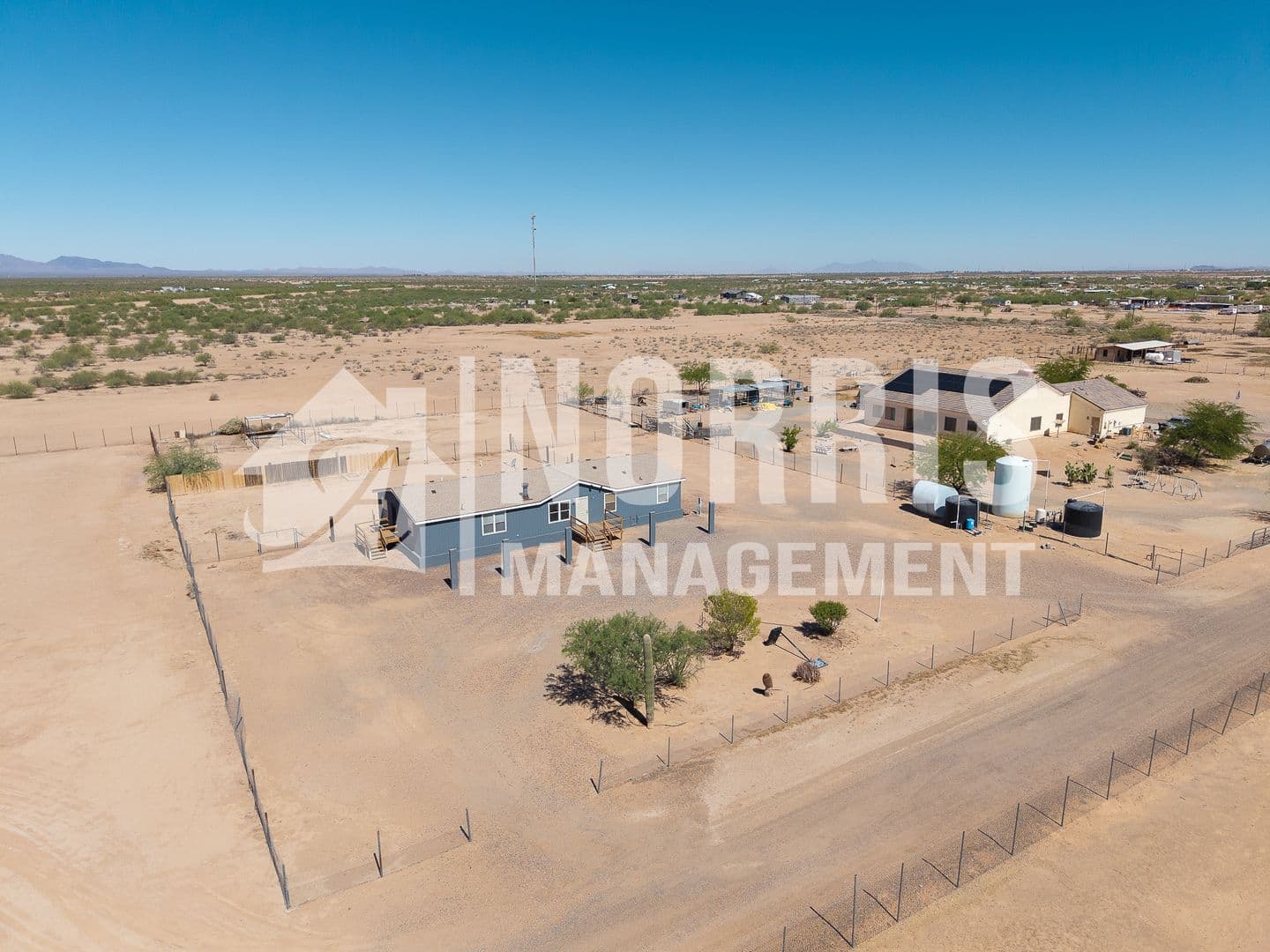 Casa Grande House: 9960 S Niehaus Rd