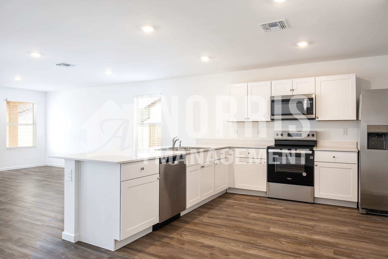 Casa Grande House: 1131 E Brookwood Dr