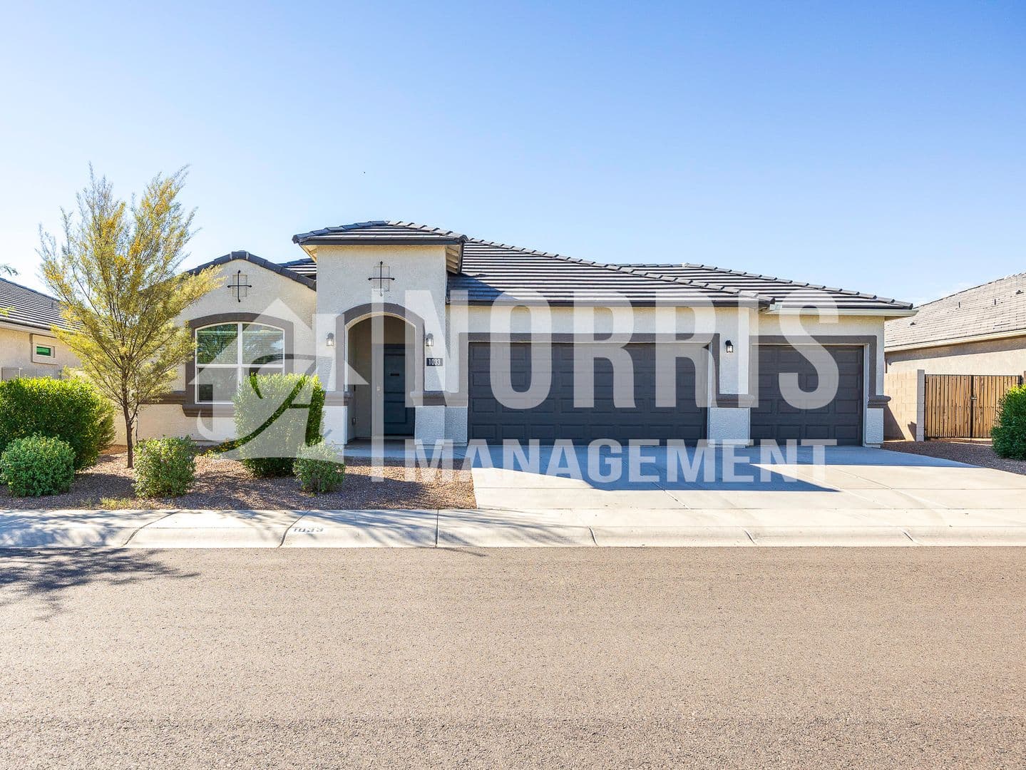 Casa Grande House: 1033 W Descanso Canyon Dr