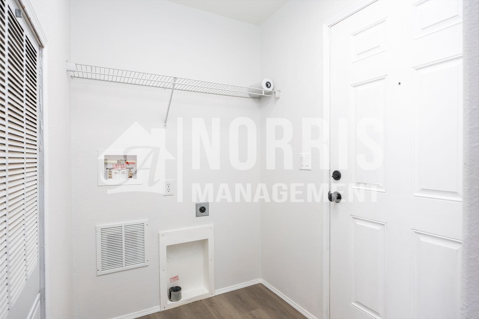 Casa Grande House: 17727 W Salvatore Ln