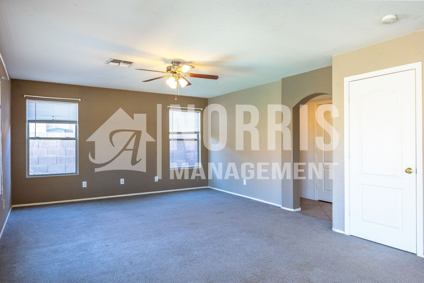 Maricopa House: 42450 W Hall Dr