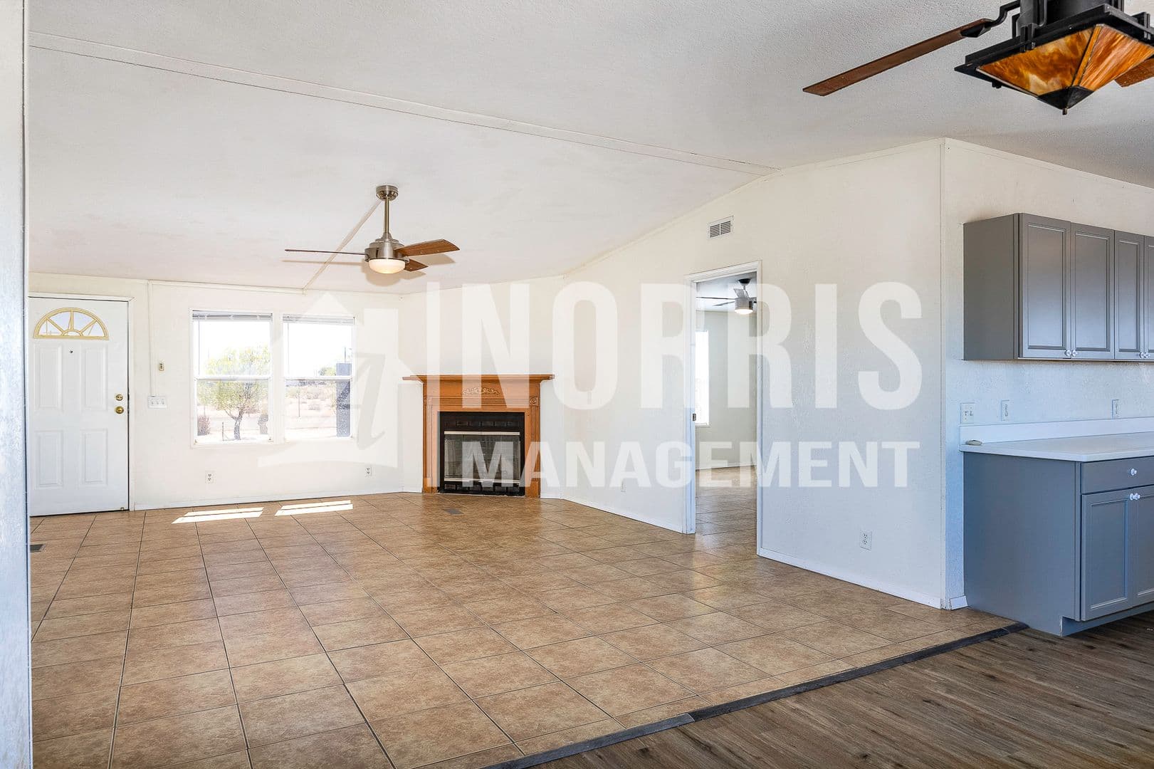 Casa Grande House: 9960 S Niehaus Rd