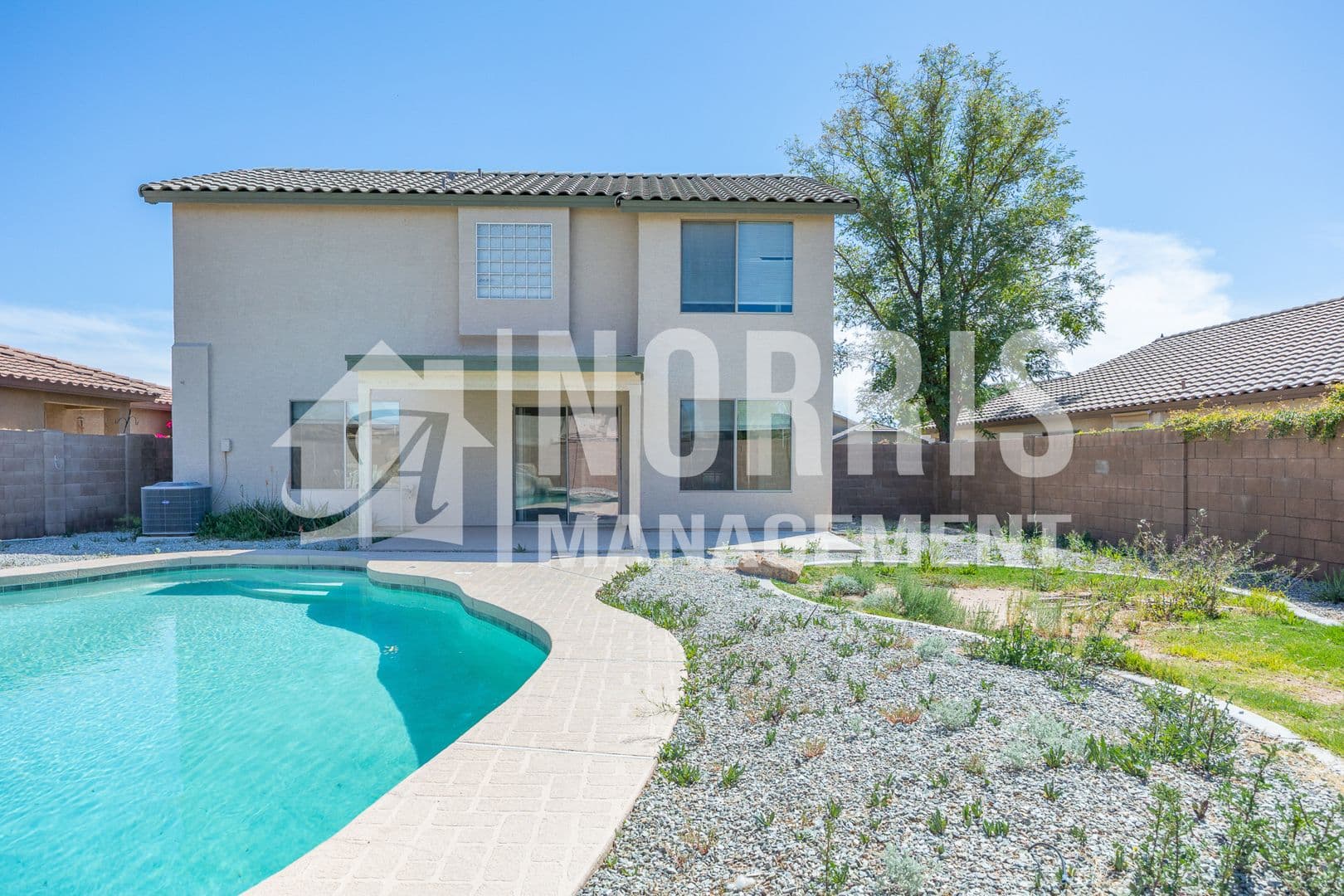 Maricopa House: 42450 W Hall Dr