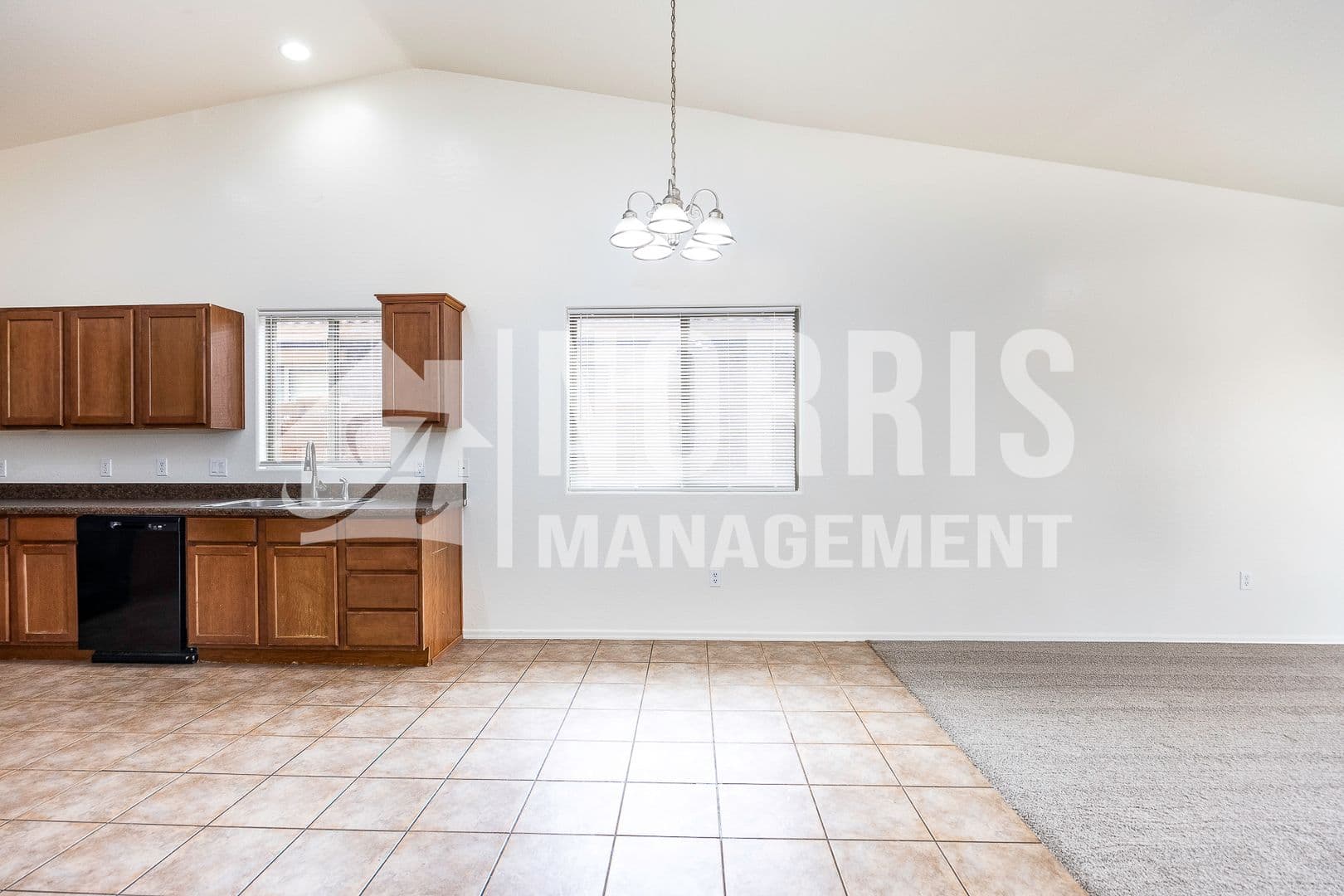 Casa Grande House: 1033 W Nina Dr