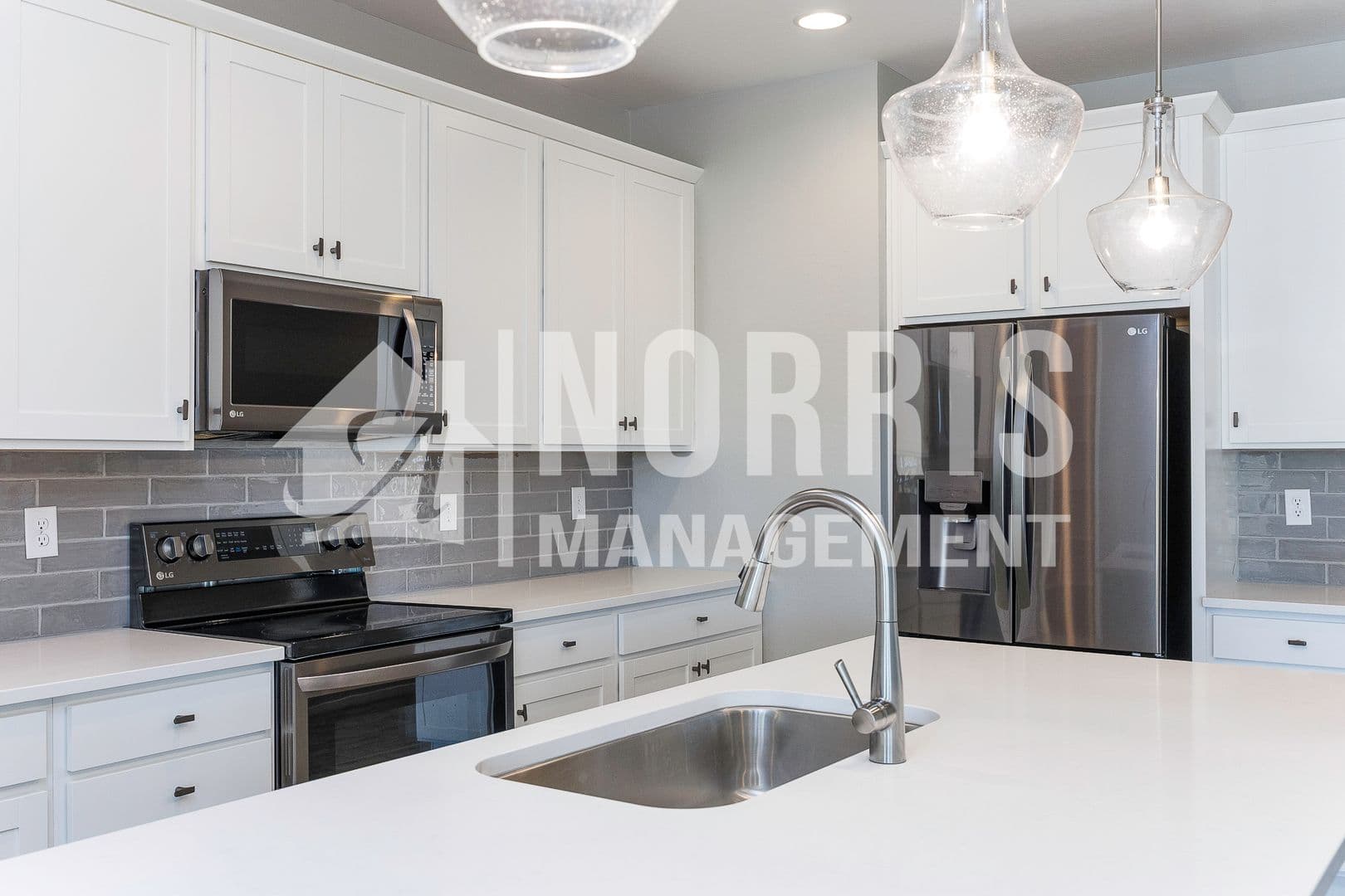 Casa Grande House: 738 W Kingman Dr